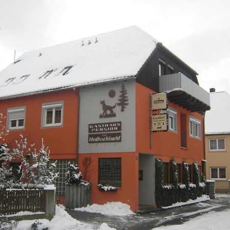 ホテルGasthaus Zur Wolfsschlucht Sugenheim エクステリア 写真